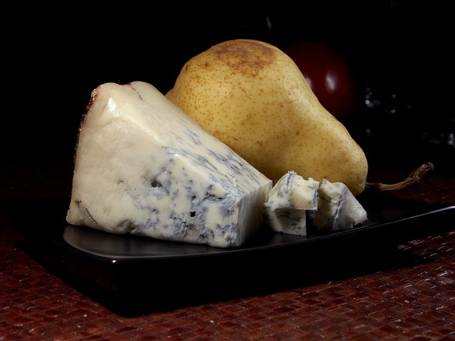  Learn about Gorgonzola cheese from Giolitti Deli!